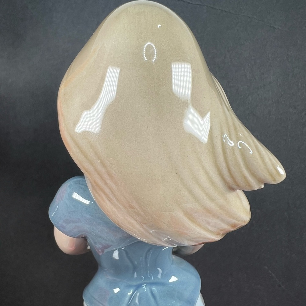 🛑SOLD🛑 NAO BY LLADRO PRETTY YOUNG GIRL HOLDING A RABBIT, 1980 SPAIN PORCELAIN - Picture 9 of 17